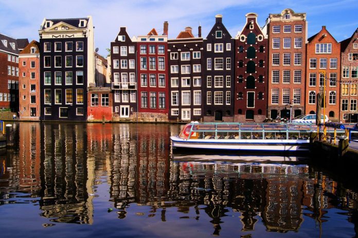 amsterdam nb-iot smart city use cases