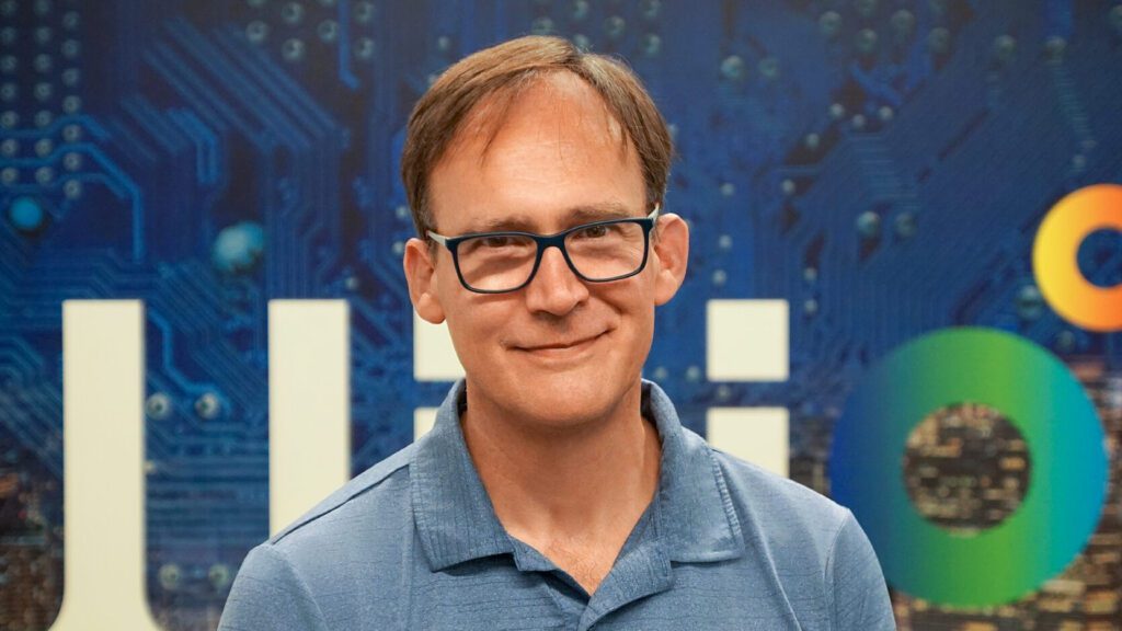 ‘We’ll ask how the economy ever ran offline’ – pressure to fast-track ambient IoT 6 Steve Statler