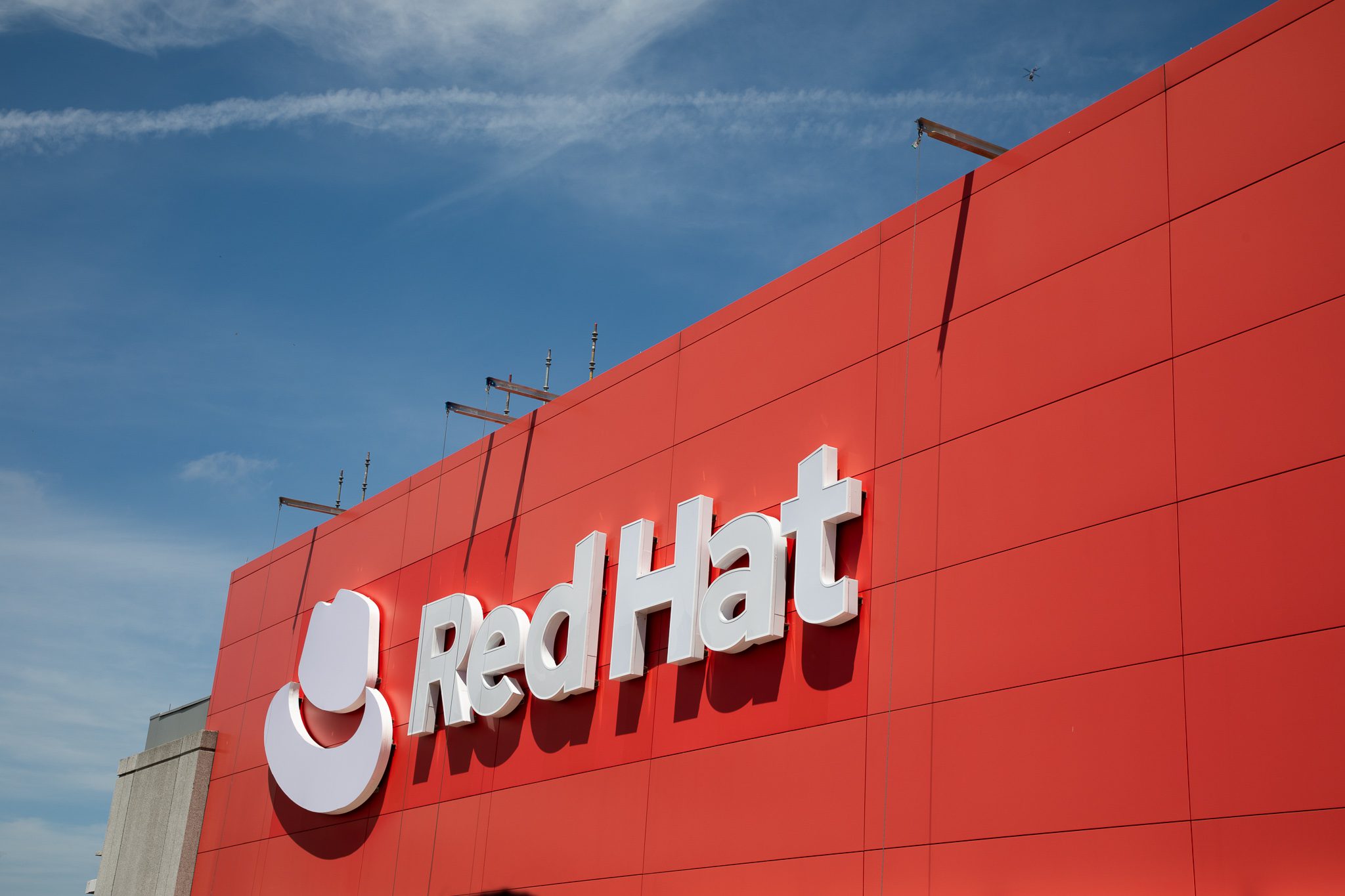 Red Hat AWS OpenShift red