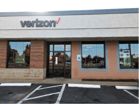 Telecom retail is healthy (Analyst Angle) 8 verizo store 1